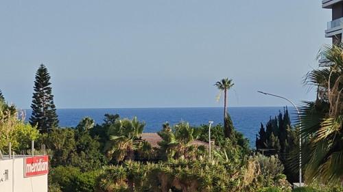 Brand new sea view walking distance to the sea 200m