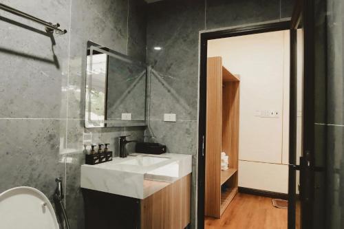 Ένα μπάνιο στο Serene Homestay