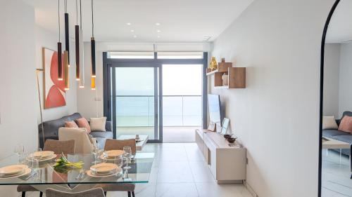 SUNSET SAILORS top apartment