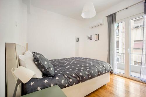 Bright apartment in old Athenian neighborhood!