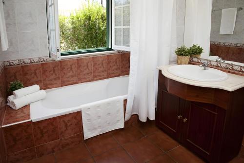 Koupelna v ubytování Casa dos Pinheiros