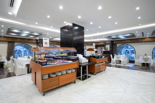 Фотография из галереи Emaar Al Mektan Hotel в Медине