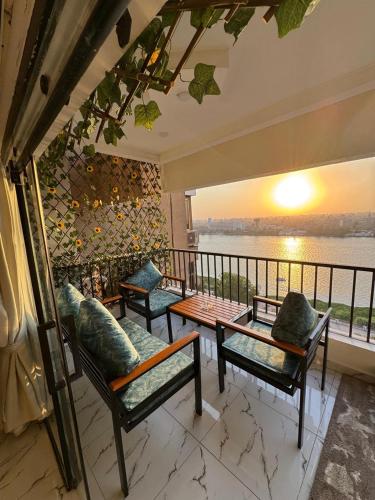 شقة علي النيل