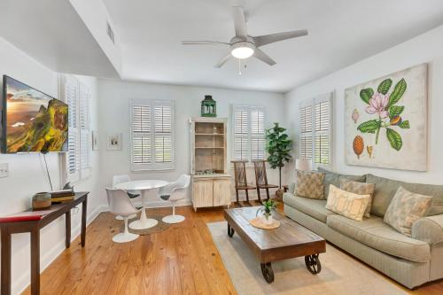 Gallery image of Retreat on Spring, Unit A in Charleston