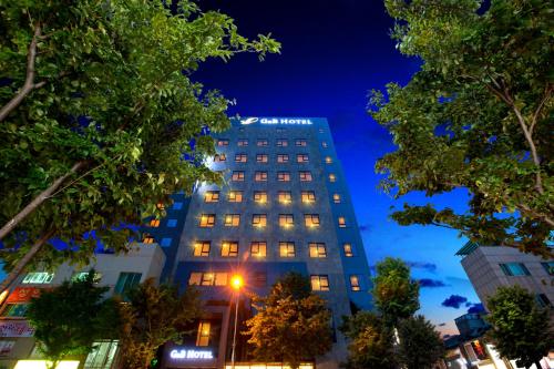 Das Gebäude in dem sich das Hotel befindet