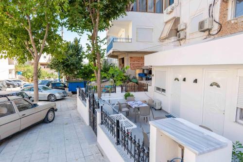 Modern Central Apartments Saranda