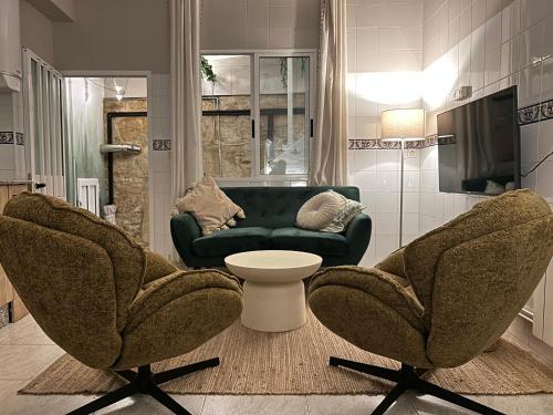 Kuchyň nebo kuchyňský kout v ubytování OLarDasOlas - Casa con jardin privado frente al mar, Porto do Son