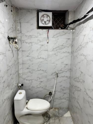 Ένα μπάνιο στο Saavaa Homestay