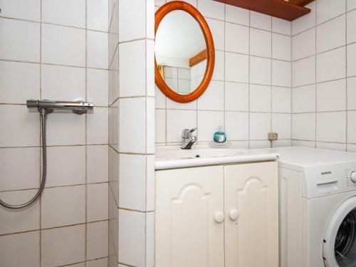 Ένα μπάνιο στο 5 person holiday home in Højer-By Traum
