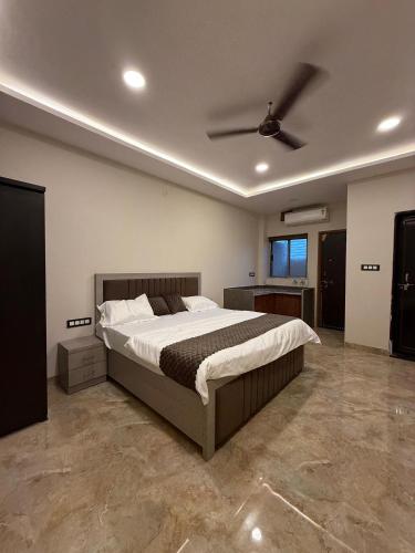 Ένα ή περισσότερα κρεβάτια σε δωμάτιο στο Hotel ILIKA