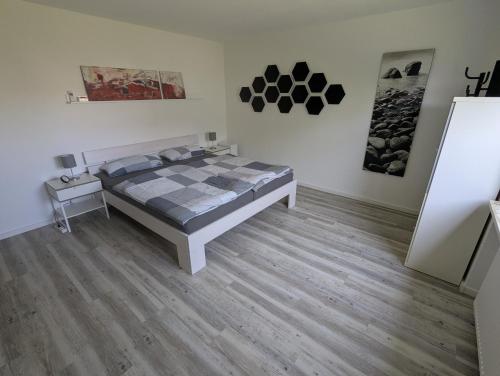 Ένα ή περισσότερα κρεβάτια σε δωμάτιο στο Einfach Bärig