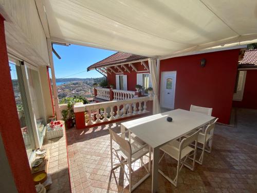 Μπαλκόνι ή βεράντα στο Chalet Bellevue