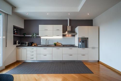 Bologna, Vicino al Centro e Ospedale Sant'Orsola, Parcheggio Privato - Corde & Colori photo 8