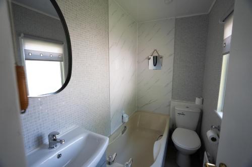 Ένα μπάνιο στο Nursery lane caravan park