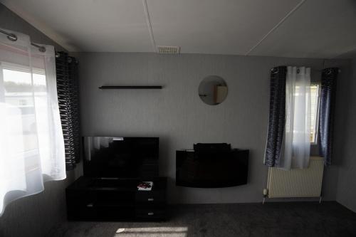 Μια τηλεόραση ή/και κέντρο ψυχαγωγίας στο Nursery lane caravan park
