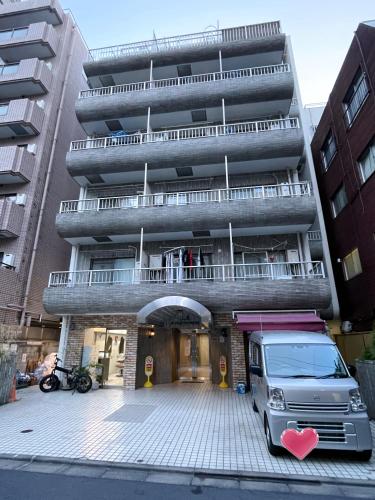 新宿御苑 徒歩8分 新宿三丁目駅徒歩8分 WiFi無料