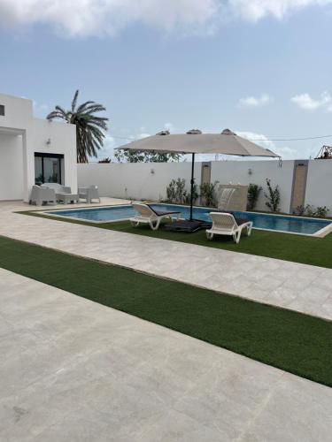 Πισίνα στο ή κοντά στο Villa PERLE DU SOLEIL