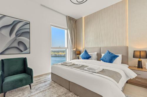 Ένα ή περισσότερα κρεβάτια σε δωμάτιο στο Family Holiday Homes in Yas Island Abu Dhabi, Near Ferrari World & SeaWorld
