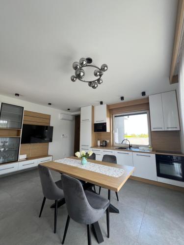 Dapur atau dapur kecil di Apartamenty Zakliczyńska Przystań