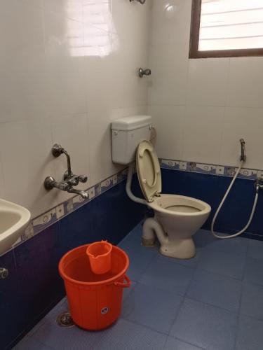 Ένα μπάνιο στο IRIS COMFORT INN BLOSSOM