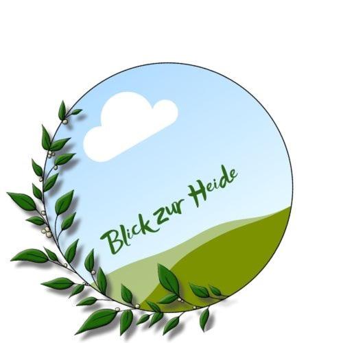 a picture of a cloud and the words black ivy ridge at Blick zur Heide in Volkesfeld