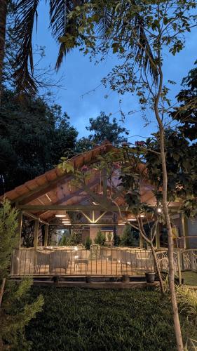 Afbeelding uit fotogalerij van Aranyeh People Tree Resort in Bangalore