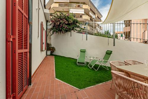 Μπαλκόνι ή βεράντα στο Prestige Residence - Sea view - Free parking