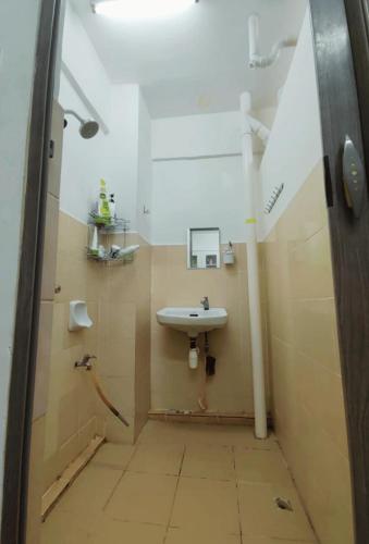 Ένα μπάνιο στο Taman Mutiara Vista