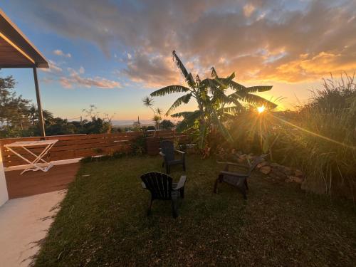 Zahrada ubytování Petit Bungalow Neuf F2 avec Vue Mer Ravine des Cabris