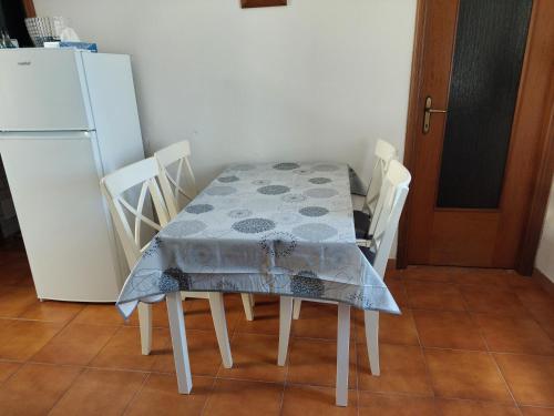 Kuchyň nebo kuchyňský kout v ubytování L'Antica Corte
