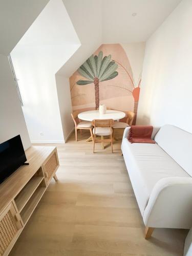 The Elegant 2BR Apartment Caparica, by 351Lisbon