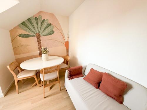 The Elegant 2BR Apartment Caparica, by 351Lisbon