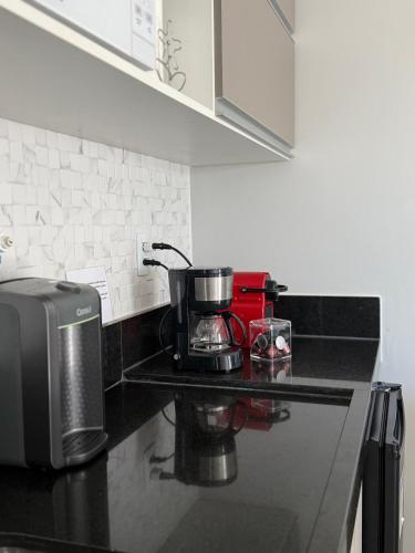 Η κουζίνα ή μικρή κουζίνα στο Diamond Flat, conforto completo!