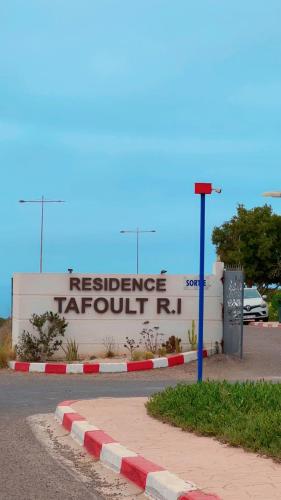 Agadir nʼ Aït SaにあるAppartement avec piscine taghazout imi Ouaddarのギャラリーの写真