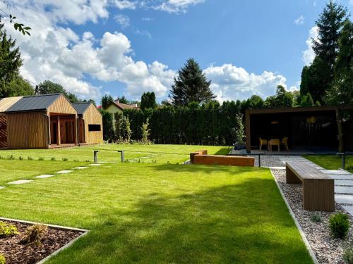 Zahrada ubytování ArtHouse Pelnik