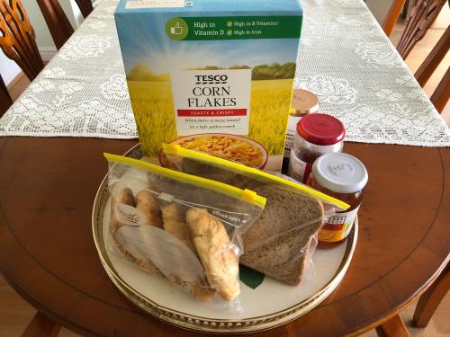 Mad på pensionatet eller i nærheden