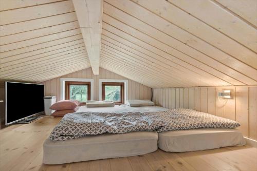 Postel nebo postele na pokoji v ubytování 84262-Knebel-Fasanvaenget-15