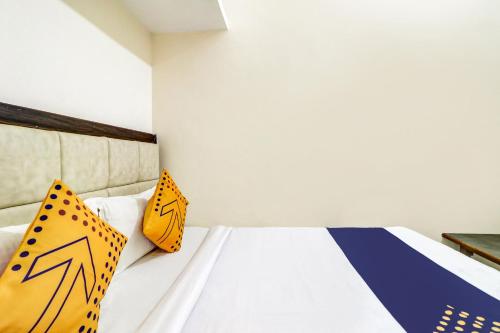 Gallery image of SPOT ON L G Guest House in Kakarmatha