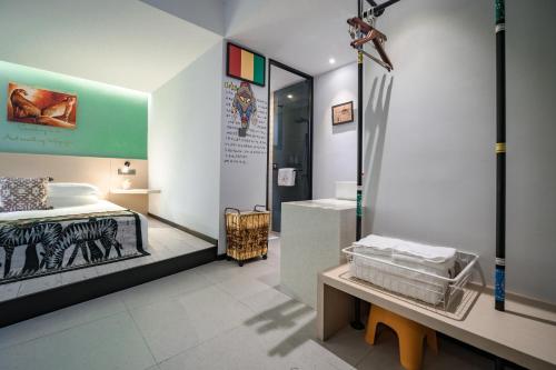 Postel nebo postele na pokoji v ubytování Blooming Lotus Hostel