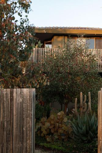 Κήπος έξω από το Sunshine Apartment at La Casa Cubo