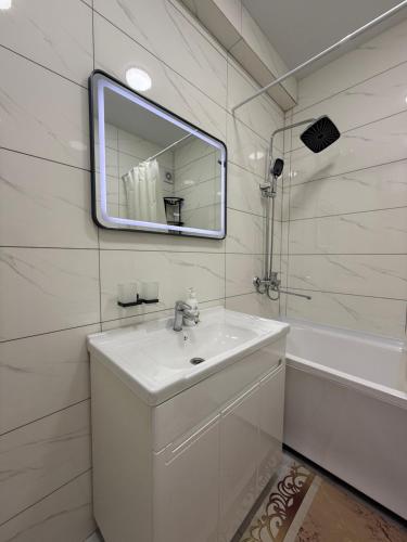 Phòng tắm tại Radmir Apartments