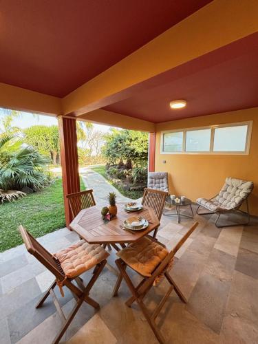 Χώρος καθιστικού στο Residence Les Lataniers