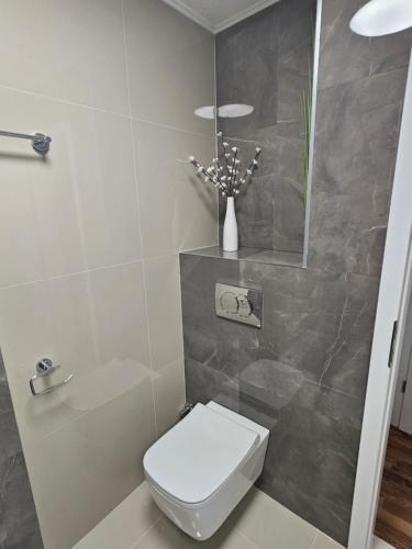 Ένα μπάνιο στο Apartments Sole