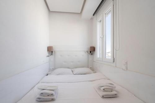 Penthouse with views close to Monastiraki metro