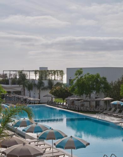 Kolam renang di atau dekat dengan Atlantica Aqua Blue