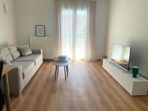 Foto Quiet Central 2-bedroom Flat 4' to Metro & Shops 5