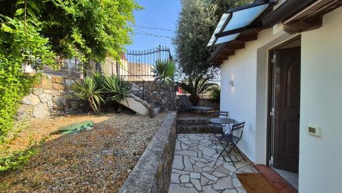 Κήπος έξω από το PICCOLA CASA CON GIARDINO
