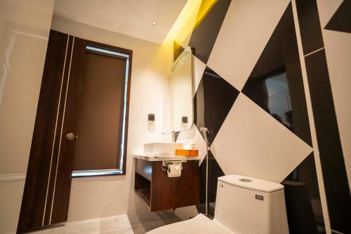 Ένα μπάνιο στο Grand Phan Thiet Hotel