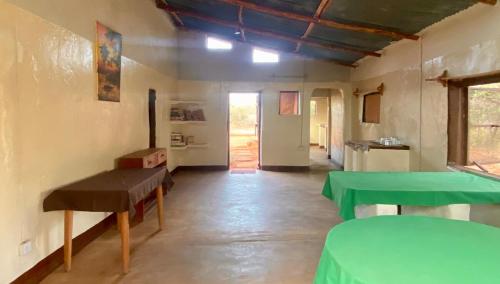 Fotografie z fotogalerie ubytování Weavers Nest, Nyika Eco Cottages v destinaci Mtito Andei