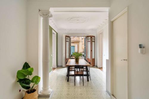 The Collection Barcelona - Large 7BD Penthouse for 15 guests in Diagonal